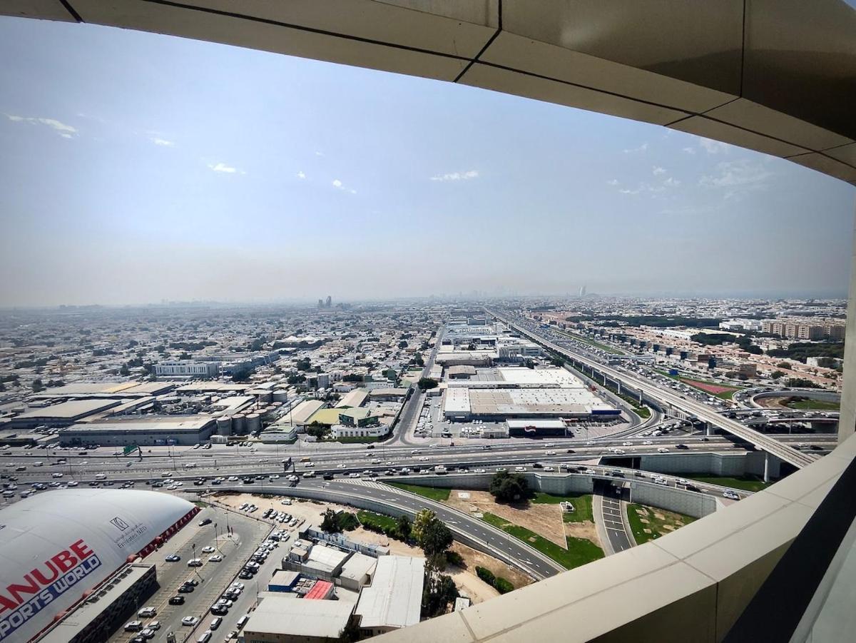 Aykon Panoramic Skyline View *